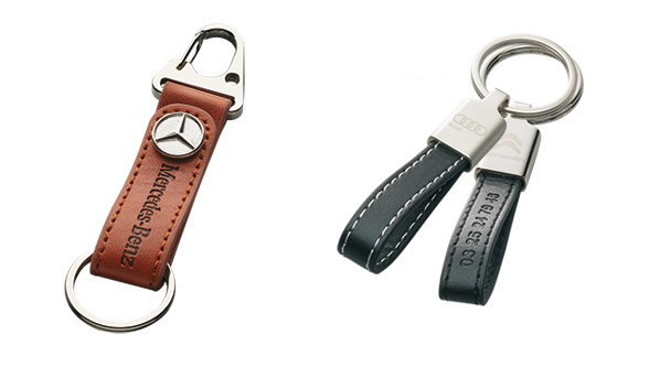 module correct Clan Auto sleutelhangers met logo kopen - Luxe en leuke sleutelhangers